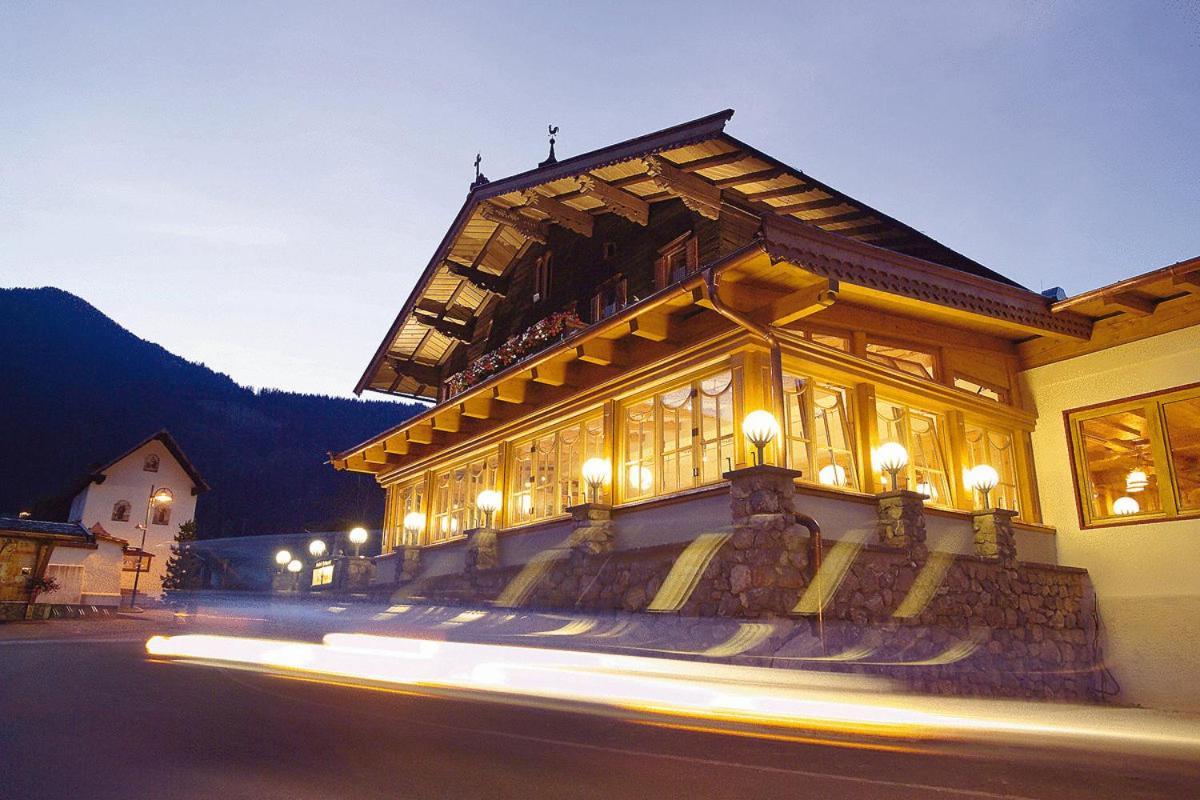Hotel Hubertus Mit Erlebnislandgasthof Reitherwirt Kitzbühel Dış mekan fotoğraf